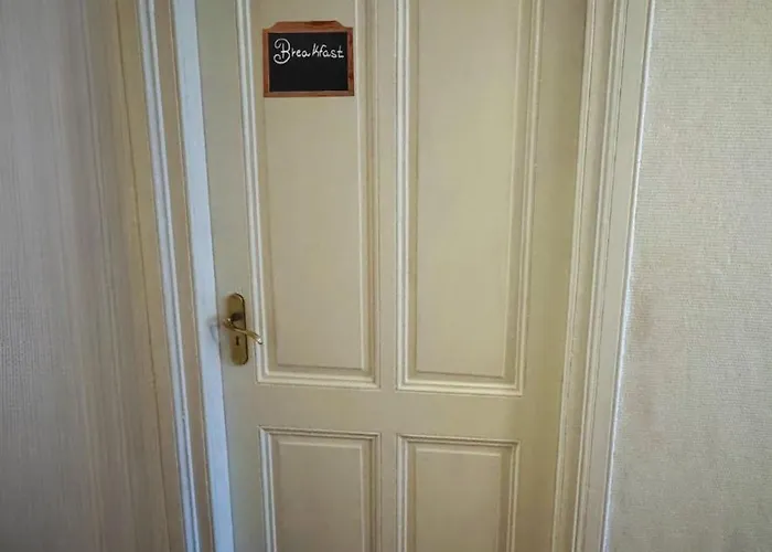 Апартаменти Attractive With Total Comfort - Ground Floor *