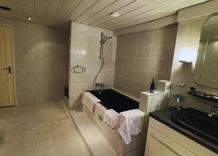 Attractive With Total Comfort - Ground Floor Апартаменти