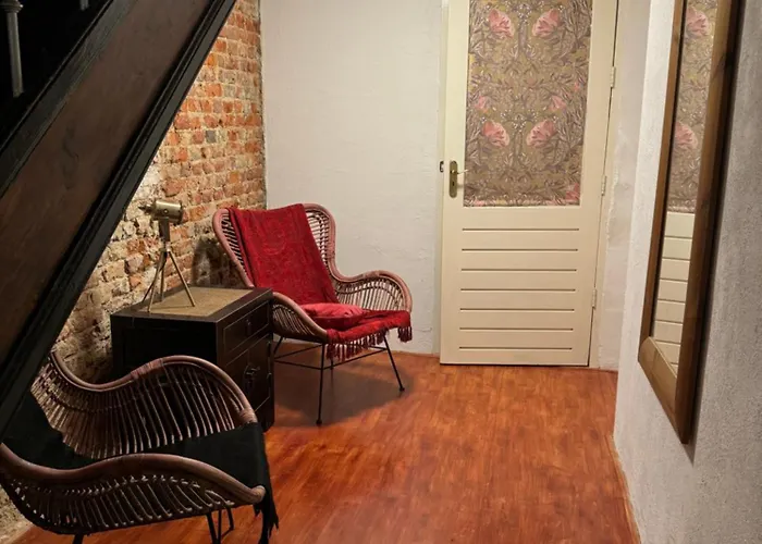 Attractive With Total Comfort - Ground Floor Apartment